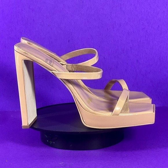 Jeffrey Campbell Women's Beige Hustler Square Toe Patent Leather Sandal Size 9.5 - Picture 1 of 7